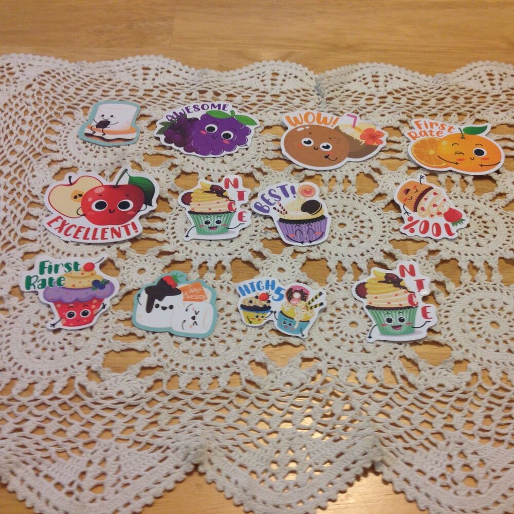 Fruit and dessert stickers - light scent left.